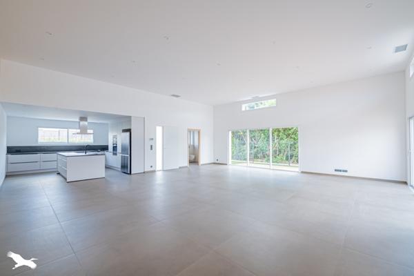 Maison à vendre |  Sadirac |  6 pièces | 189 m²