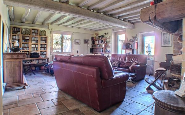 Maison à vendre    5 pièces •  Demigny