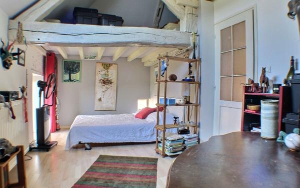 Maison à vendre    5 pièces •  Demigny