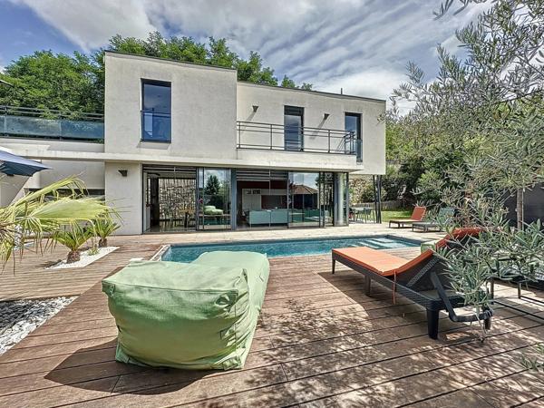 Maison 5 pièces - 140 m² Bien prestige