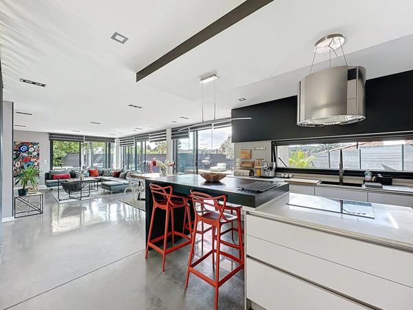 Maison 5 pièces - 140 m² Bien prestige