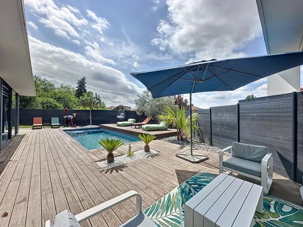 Maison 5 pièces - 140 m² Bien prestige