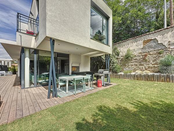 Maison 5 pièces - 140 m² Bien prestige