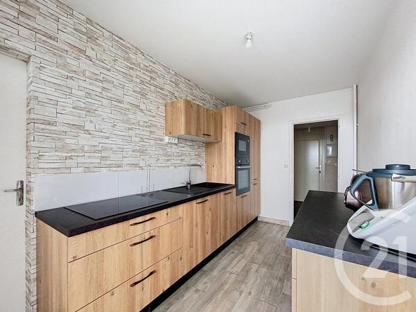 Appartement T4 à vendre  4 pièces - 73,23 m2 CHOLET - 49