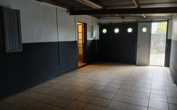 Maison à vendre    5 pièces •  Le Tampon