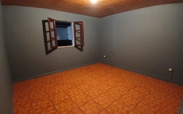 Maison à vendre    5 pièces •  Le Tampon