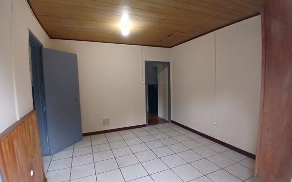 Maison à vendre    5 pièces •  Le Tampon