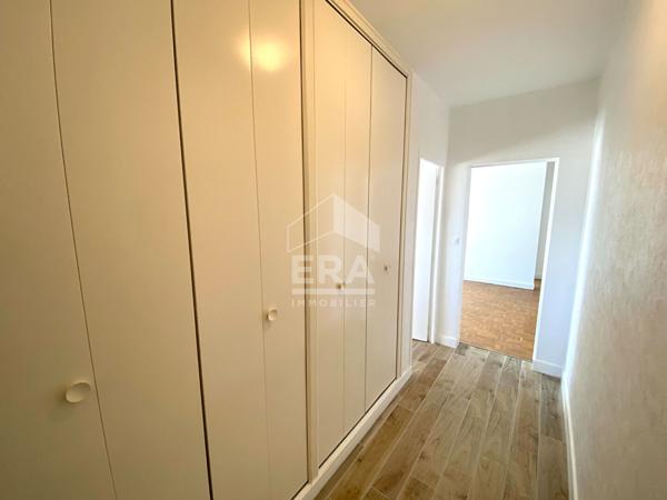 APPARTEMENT T3 A LOUER - BLOIS - REFAIT A NEUF, 2 CHBS, BALCONS, PARKING & CAVE