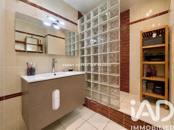 Appartement à vendre 3 pièces 84 m² Saint-Mandrier-sur-Mer