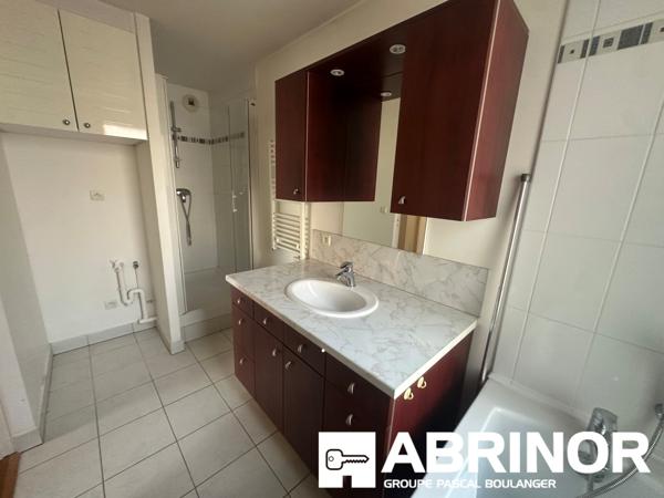 Bel appartement lumineux 5 pièces avec Balcon et Box – Centre-ville AMIENS