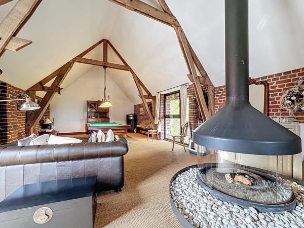Fermette au carré - 12 pièces - 365m² habitables TEMPLEUVE EN PEVELE