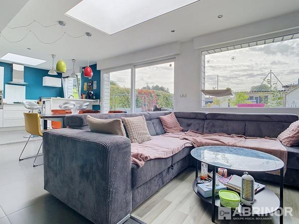 MAISON SEMI INDIVIDUELLE, SEMI PLAIN PIED, 3CHAMBRES, JARDIN GARAGE VILLENEUVE D ASCQ