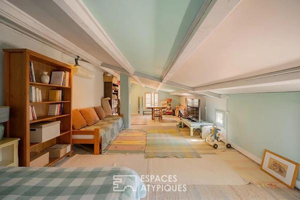 Architecture néo-provençale au coeur d’une oliveraie dans le Haut-Var