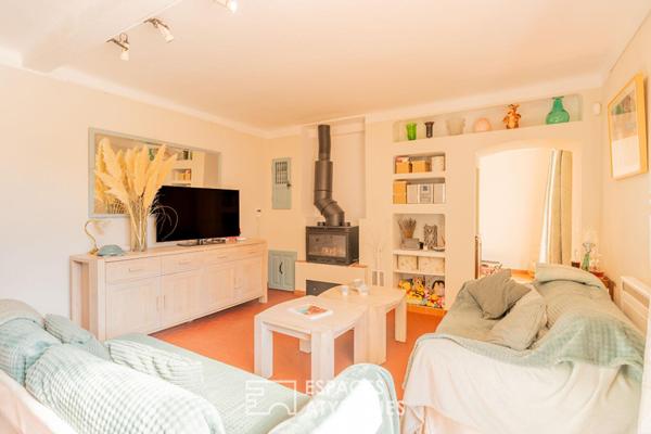 Architecture néo-provençale au coeur d’une oliveraie dans le Haut-Var