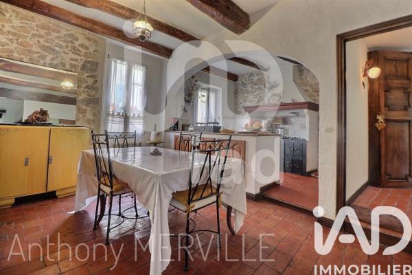 Maison à vendre 3 pièces 135 m² Cuges-les-Pins