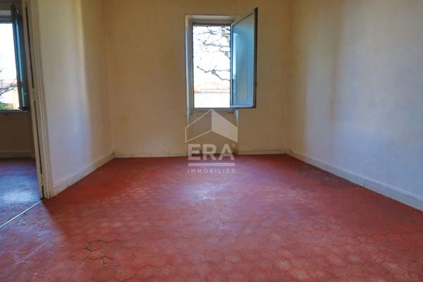 Immeuble à vendre Mazargues 13009 Marseille R+2 jardin  spécial investisseur