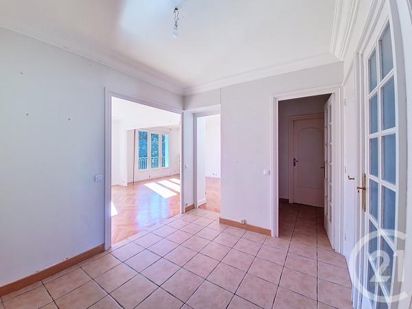 Appartement F4 à vendre  4 pièces - 82,41 m2 OULLINS - 69