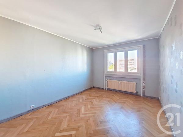 Appartement F4 à vendre  4 pièces - 82,41 m2 OULLINS - 69