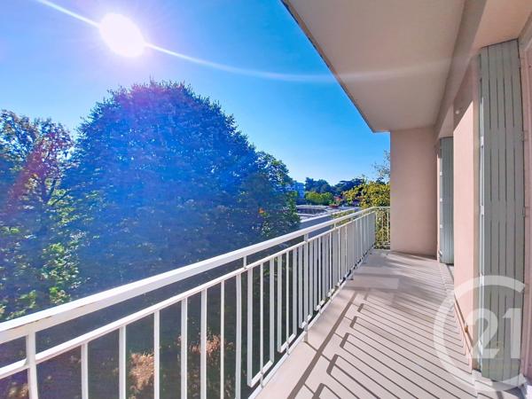 Appartement F4 à vendre  4 pièces - 82,41 m2 OULLINS - 69