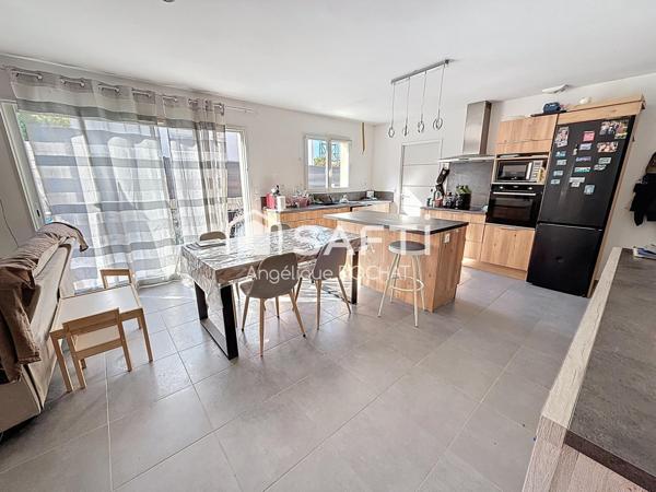 Villa récente de plain pied 3 chambres avec garage sur Magalas