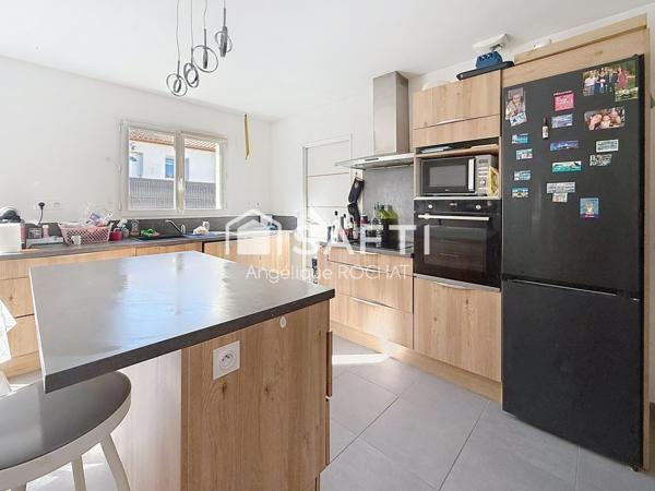 Villa récente de plain pied 3 chambres avec garage sur Magalas