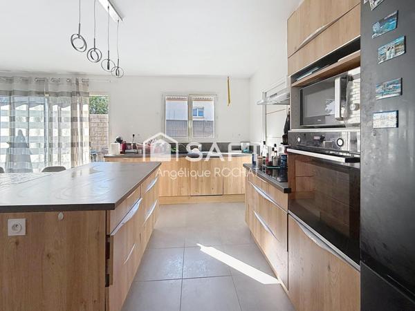 Villa récente de plain pied 3 chambres avec garage sur Magalas