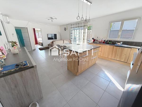 Villa récente de plain pied 3 chambres avec garage sur Magalas