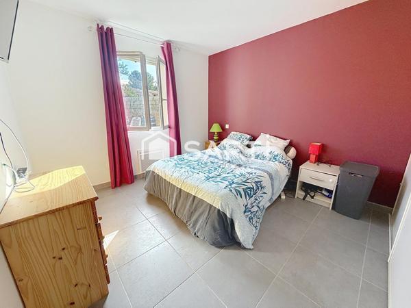 Villa récente de plain pied 3 chambres avec garage sur Magalas