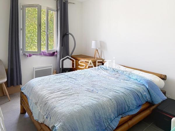 Villa récente de plain pied 3 chambres avec garage sur Magalas