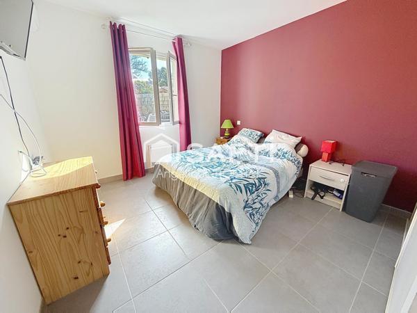 Villa récente de plain pied 3 chambres avec garage sur Magalas