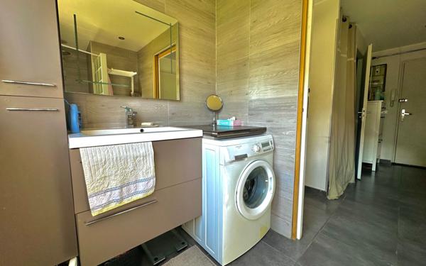 Appartement à vendre    3 pièces • 51,54 m2 Cran-Gevrier