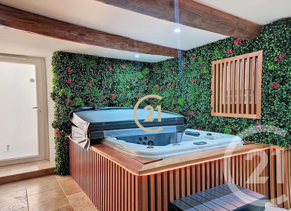 Maison à vendre  5 pièces - 135,34 m2 GRANS - 13