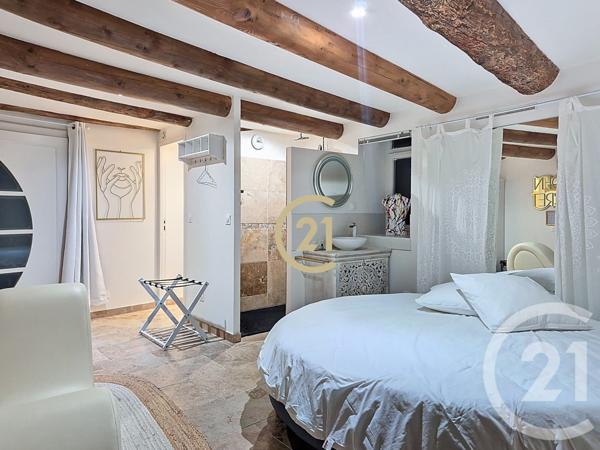 Maison à vendre  5 pièces - 135,34 m2 GRANS - 13