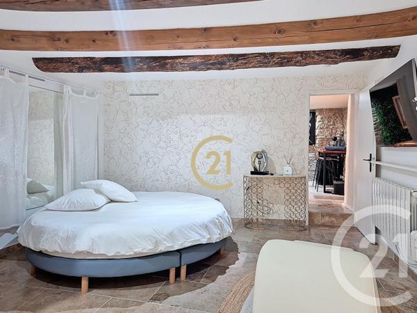 Maison à vendre  5 pièces - 135,34 m2 GRANS - 13