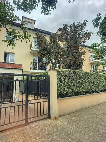 A louer : Appartement Montigny Le Bretonneux - Quartier le village- 2 pièces 45.70 m2
