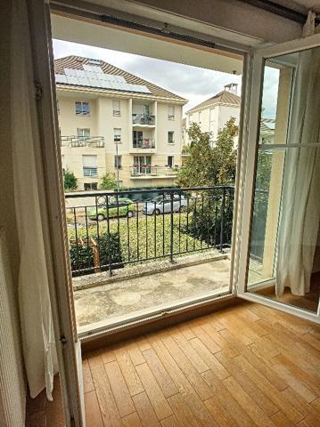 A louer : Appartement Montigny Le Bretonneux - Quartier le village- 2 pièces 45.70 m2