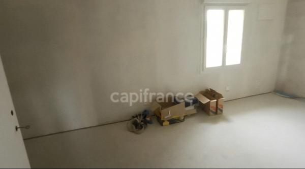 Ensemble immobilier proche de Paris