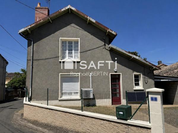 Maison familiale 4 chambres avec dépendances et potentiel à Vivonne