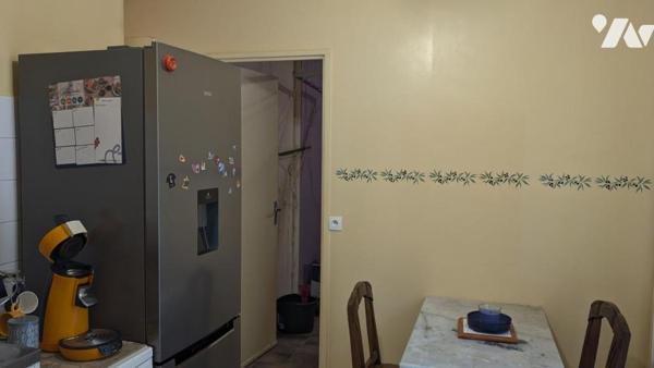 Maison de type 4 p + cuisine et garage accolé sur 448 m² de terrain 