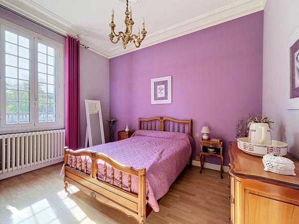 Maison à vendre 488 250 € Léognan 4 p 165 m² DPE D