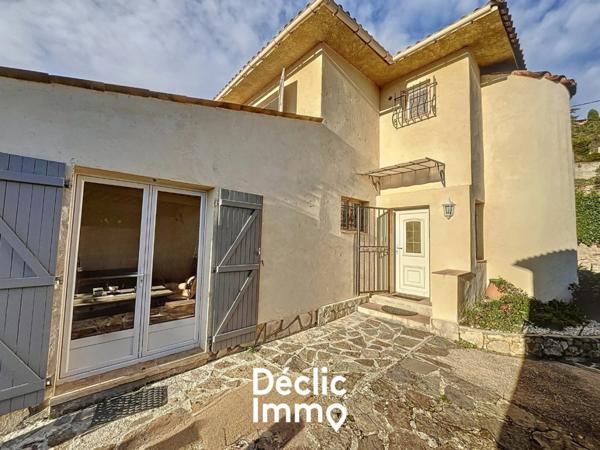 Vente maison Chateauneuf grasse, 92m² 960m² 4 pièces 480 000€