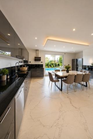 Maison à vendre 1 500 000 € Chambéry 7 p 275 m² DPE A