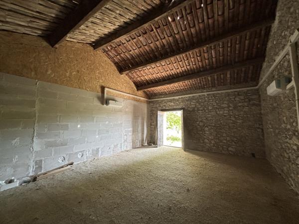 Appartement 2 pièces - 91 m²