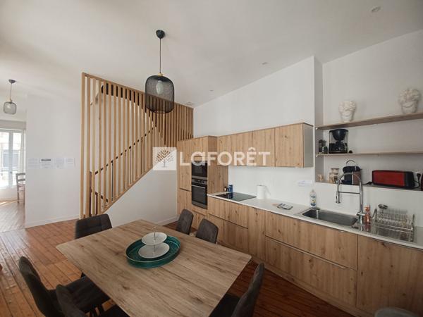 Achat immeuble Cognac - 9 pièce(s) - 198 m² - 504 000 €