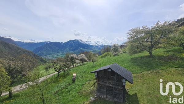 Appartement 4 pièces de 116 m² à La Léchère (73260)