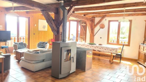 Appartement 4 pièces de 116 m² à La Léchère (73260)