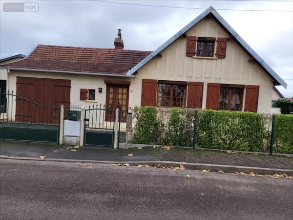 Maison à vendre à Saint-Aubin-lès-Elbeuf en Seine-Maritime (76410), ref : 220500