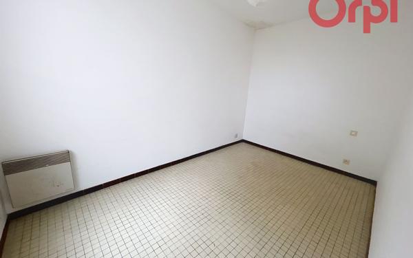 Immeuble à vendre    181,69 m2 Talmont-Saint-Hilaire