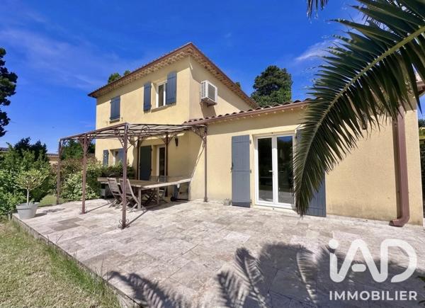 Maison à vendre 6 pièces 140 m² Camaret-sur-Aigues