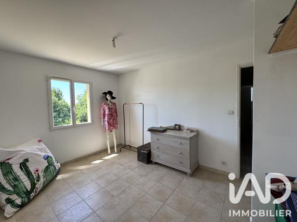 Maison à vendre 6 pièces 140 m² Camaret-sur-Aigues